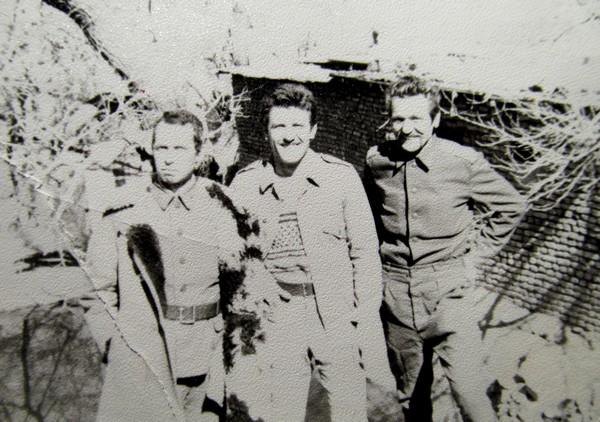 Третий слева Щерба Георгий. 1984 –   1986 гг. Афганистан.
