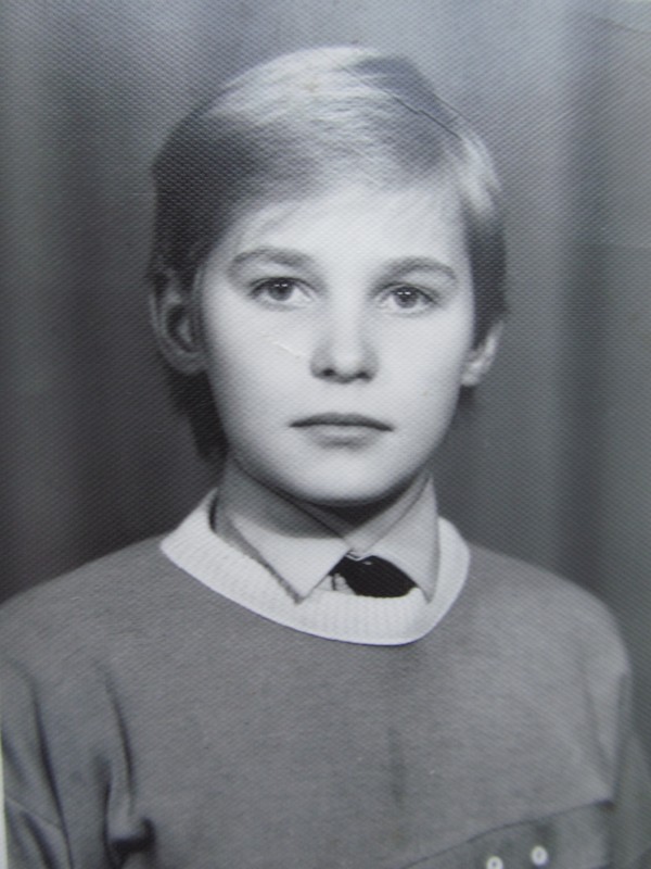 Младший брат Геннадий. (1977 г.р.). 1988 г.
